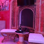 Alcova Suite&relax 4* אבולי