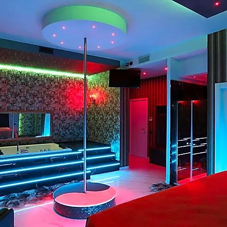 فندق Alcova Suite&relax إبولي